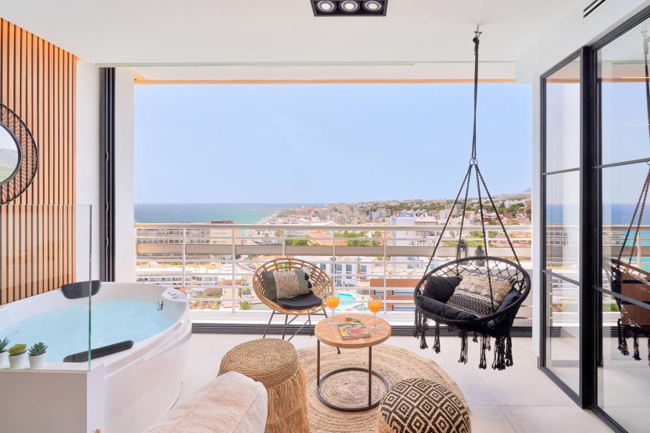 Pura Vida Luxury Apartment With Jacuzzi Torremolinos Exterior photo