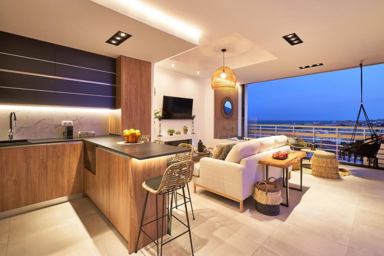 Pura Vida Luxury Apartment With Jacuzzi Torremolinos Exterior photo